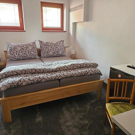 Hotel Koruna Rožnov pod Radhoštěm Extérieur photo