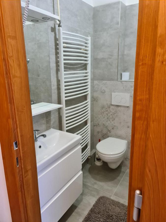 Hotel Koruna Rožnov pod Radhoštěm Extérieur photo