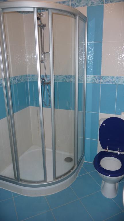 Hotel Koruna Rožnov pod Radhoštěm Chambre photo