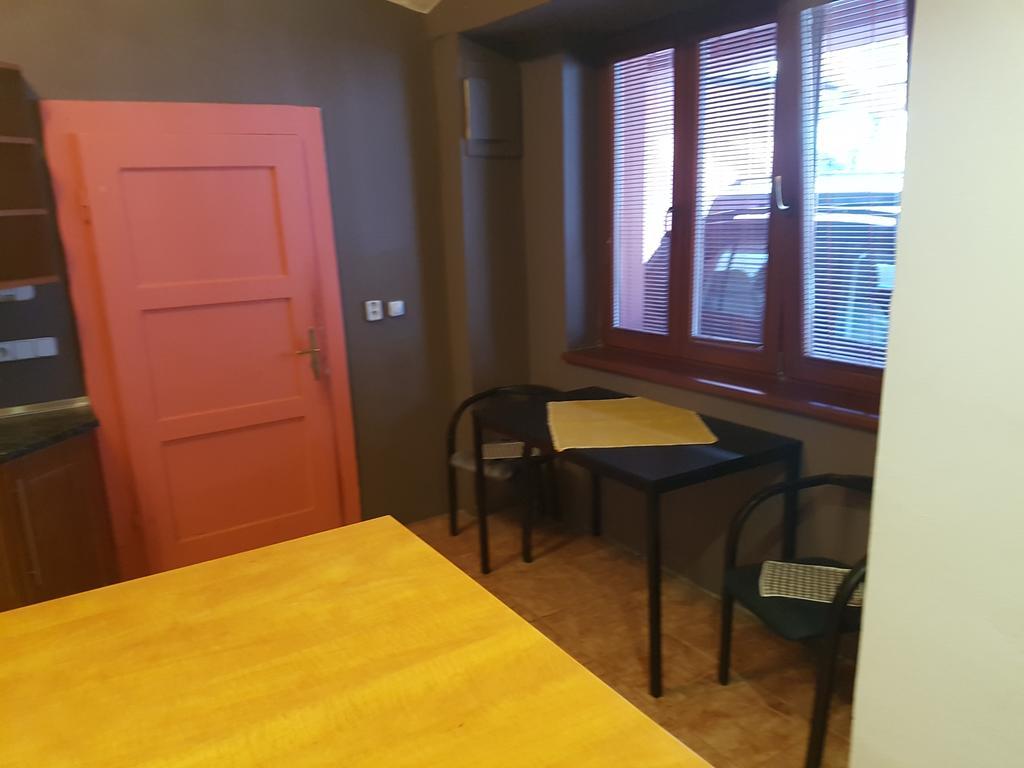 Hotel Koruna Rožnov pod Radhoštěm Extérieur photo