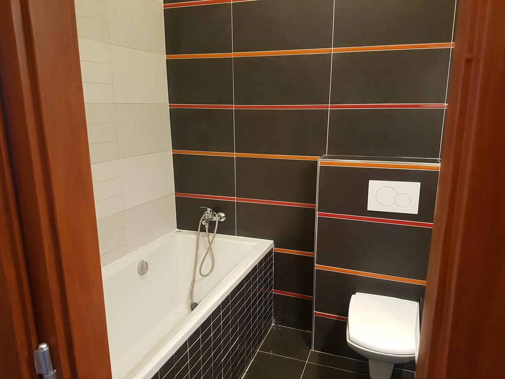 Hotel Koruna Rožnov pod Radhoštěm Extérieur photo